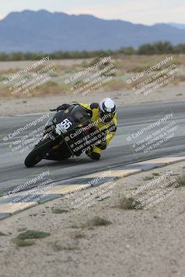 media/Sep-21-2025-Race Pace (Sun) [[98bf33ef95]]/Verified/5-Turn 15 Inside (930am)/